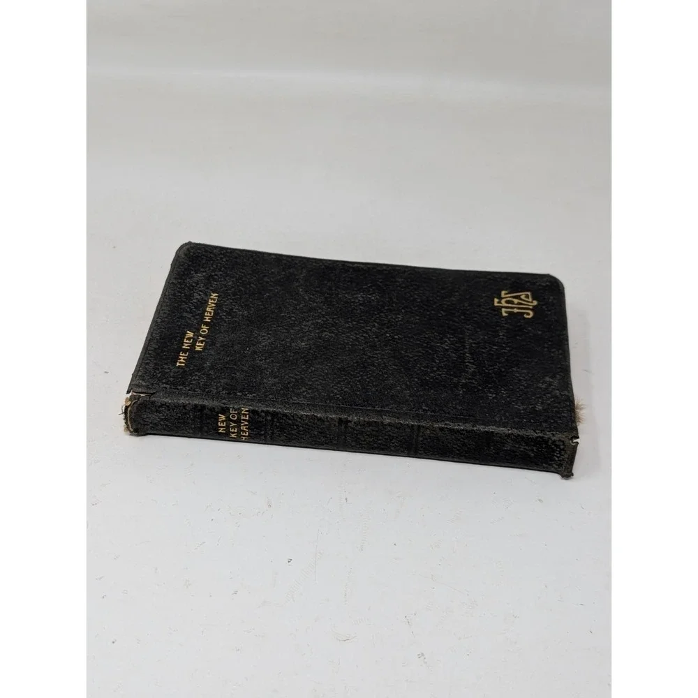 1949 The New Key of Heaven A Complete Prayerbook for Catholics Leather VTG 1940s